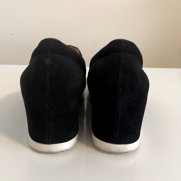 Black suede hidden wedge platform sneakers - Picture 3 of 8